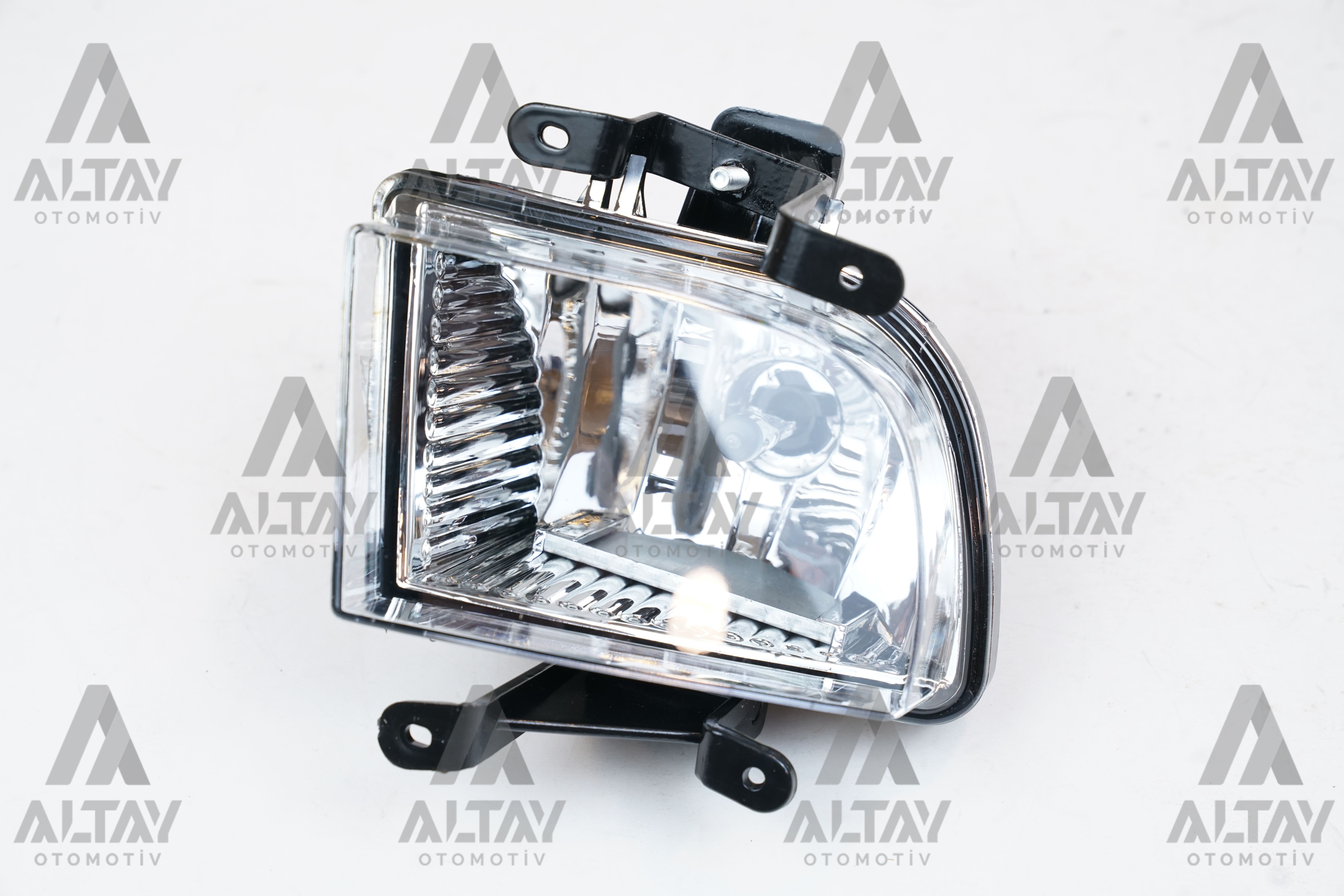 Hyundai Getz Sağ Ön Aydınlatma 2003-2005 Sis Lambası Ön Sağ OEM 92202-1C000